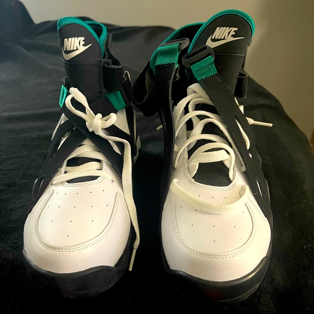 Authentic,Nike Mens Air Unlimited David Robinson 889013-001 White Black, Sz 12